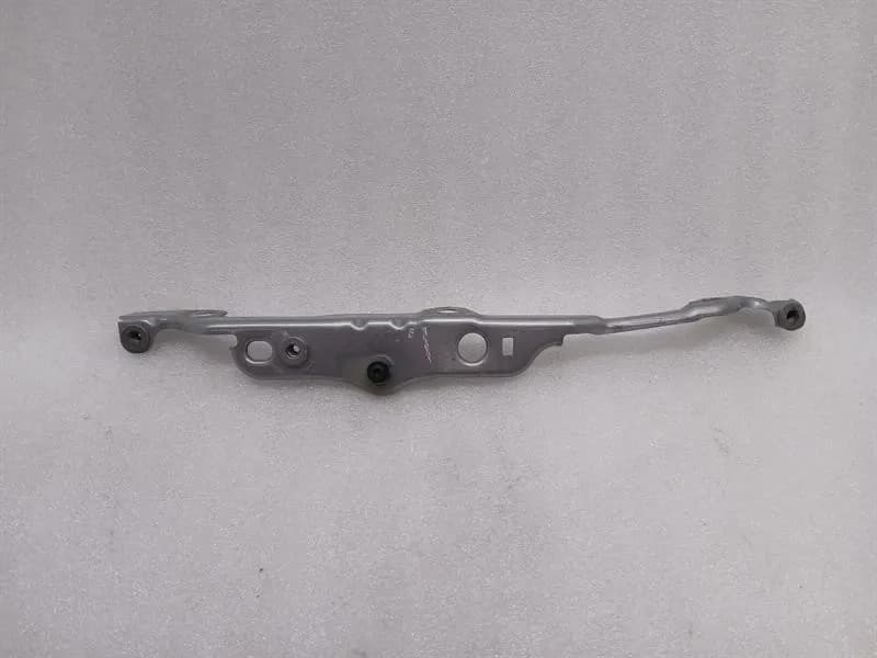 PORSCHE Porsche 911 992 GT3 Right Wing Support 992809574 Fender Retainer Carrier