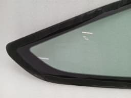 ASTON MARTIN Aston Martin Vanquish AM310 Left Rear 1/4 Glass CD33-N29701-AD Door Panel 1/4 LH — thumbnail 7
