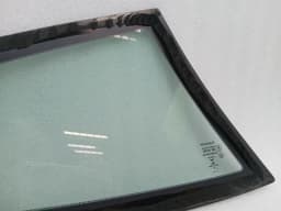 ASTON MARTIN Aston Martin Vanquish AM310 Left Rear 1/4 Glass CD33-N29701-AD Door Panel 1/4 LH — thumbnail 6