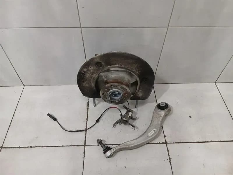 BMW BMW 4 M4 G82 G22 Left Front Hub 8095649 Wheel Bearing Housing Front Left X DRIVE