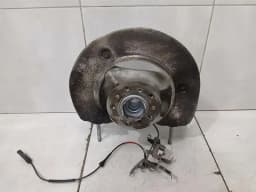 BMW BMW 4 M4 G82 G22 Left Front Hub 8095649 Wheel Bearing Housing Front Left X DRIVE — thumbnail 3