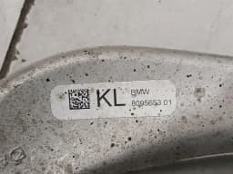 BMW BMW 4 M4 G82 G22 Left Front Hub 8095649 Wheel Bearing Housing Front Left X DRIVE — thumbnail 8