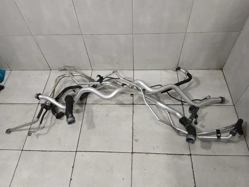 Porsche 911 992 3.0 GTS Engine Bay Pipe Set 992816524E Hose Kit