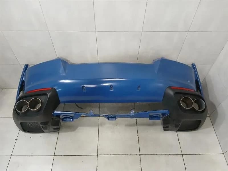 Ferrari 812 F152M rear bumper 985901161 GTS rear bumper titanium exhaust