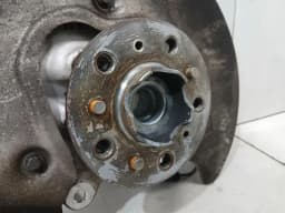 BMW BMW 4 M4 G82 G22 Right Rear Hub 8095658 Wheel Bearing Housing Rear Right SET SET — thumbnail 4