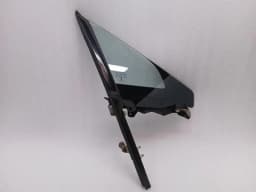 ASTON MARTIN Aston Martin Vanquish AM310 Front 1/4 Glass CD33-C262A36-BB Door Panel 1/4 Front R — thumbnail 2