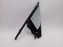 ASTON MARTIN Aston Martin Vanquish AM310 Front 1/4 Glass CD33-C262A36-BB Door Panel 1/4 Front R — thumbnail 1