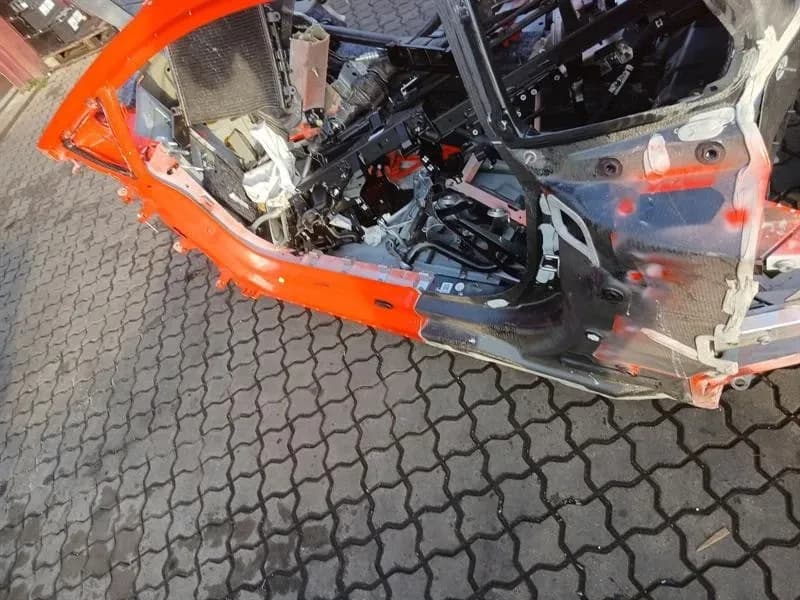 LAMBORGHINI Lamborghini Huracan LP640 EVO Left Side Chassis Frame 4T8810575 Side Skirts