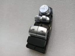 BMW BMW 4 M4 G82 G22 Switch 9484291 Window Switch — thumbnail 4