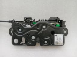 BMW BMW 4 M4 G82 G22 Boot Lock 738356111 Tailgate Lock — thumbnail 10