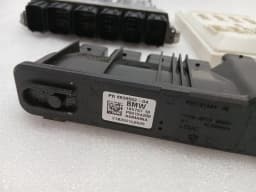 BMW BMW 4 M4 G82 G22 Engine ECU SET 5A53262 Engine Control Unit SET S58B30 — thumbnail 5