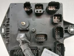 ASTON MARTIN Aston Martin Vanquish AM310 Fuse Box BG33-14A173-AB Fuse Box — thumbnail 6