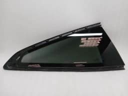 BMW BMW 4 M4 G82 G22 Right Rear 1/4 Glass 7482716 Door Window 1/4 Rear RH — thumbnail 1