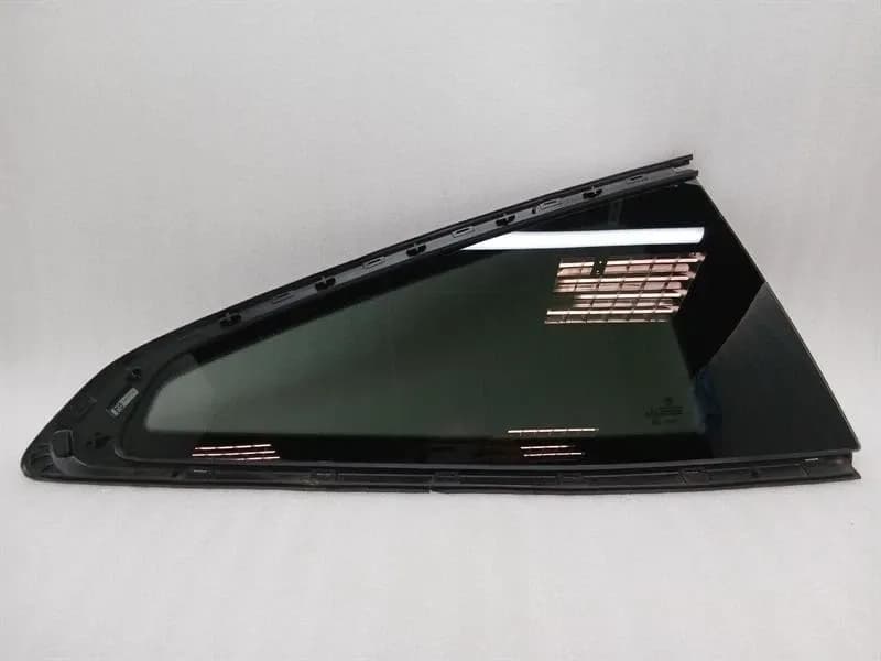 BMW 4 M4 G82 G22 Right Rear 1/4 Glass 7482716 Door Window 1/4 Rear RH