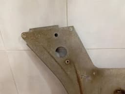 ASTON MARTIN Aston Martin Vanquish AM310 Undertray FD33-L17C857-AB REAR Underbody Trim — thumbnail 3