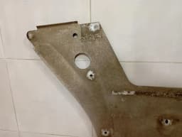 ASTON MARTIN Aston Martin Vanquish AM310 Undertray FD33-L17C857-AB REAR Underbody Trim — thumbnail 8