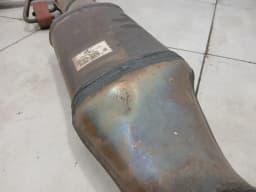 BMW BMW M4 G82 G22 Secondary Catalytic Converter 9503713 Secondary Catalytic Converter — thumbnail 5