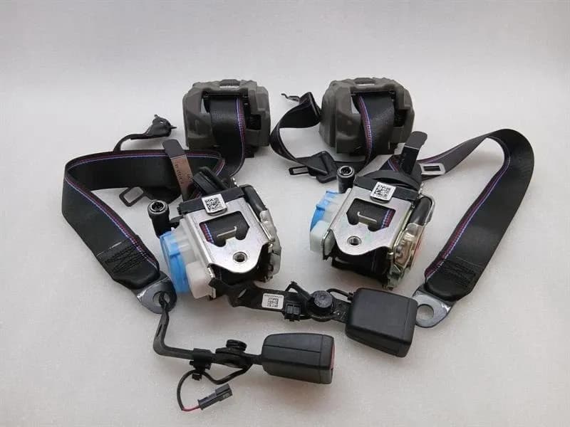 BMW BMW 4 M4 G82 G22 seatbelt set 8097740 seat belt harness set