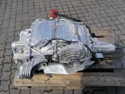 FERRARI Ferrari Gearbox 987521 12 Cilindri Gearbox DCT DKG F167 F167D V12 — thumbnail 10