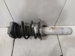 BMW BMW 4 M4 G82 G80 Shock Absorber Front 8091355 AWD Shock Absorber Front X-Drive AWD — thumbnail 1