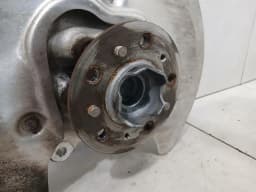 BMW BMW 4 M4 G82 G22 Right Rear Hub 8095658 Wheel Bearing Housing Rear Right SET SET — thumbnail 4