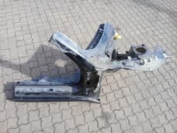 PORSCHE Porsche 911 991 Right Front Chassis Leg 99150203600 Right Front Wheel Arch — thumbnail 1
