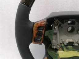 LAND ROVER LAND ROVER RANGE ROVER P38 Steering Wheel P38 Steering Wheel WOOD WOOD Autobiography — thumbnail 4