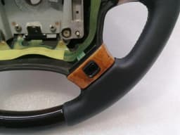 LAND ROVER LAND ROVER RANGE ROVER P38 Steering Wheel P38 Steering Wheel WOOD WOOD Autobiography — thumbnail 2