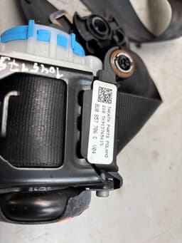 AUDI 8U0857706C Seat Belt Front Right AUDI Q3 (8U) (2011-2018) — thumbnail 3