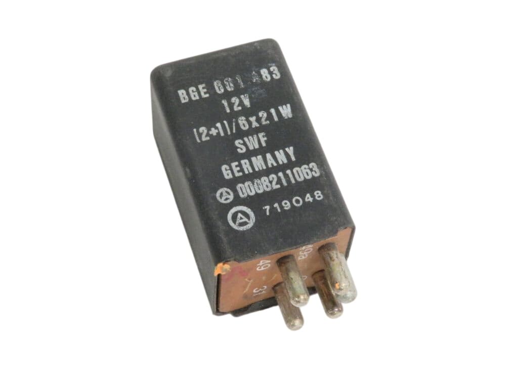 MERCEDES-BENZ 0008211063 A0008211063 Relays, other MERCEDES-BENZ S-CLASS (W126) (1979-1991)