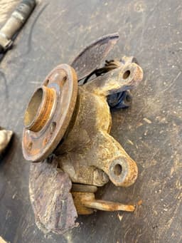MERCEDES-BENZ A6393301432 A6393301832 Wheel bearing housing front left MERCEDES-BENZ VITO / VIANO (W639) (2003-2014) — thumbnail 8