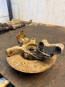 MERCEDES-BENZ A6393301432 A6393301832 Wheel bearing housing front left MERCEDES-BENZ VITO / VIANO (W639) (2003-2014) — thumbnail 5