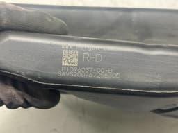 TESLA 1096037-00-B 109603700B Window washer reservoir TESLA MODEL 3 (2017-) — thumbnail 3