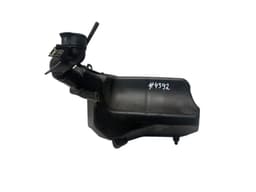 TESLA 1096037-00-B 109603700B Window washer reservoir TESLA MODEL 3 (2017-) — thumbnail 2