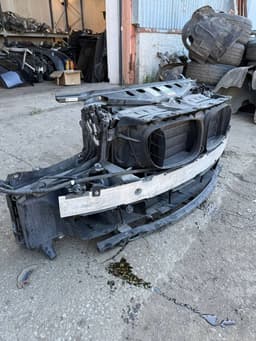 BMW Front panel BMW 7 (F01, F02) (2008-2016) — thumbnail 3
