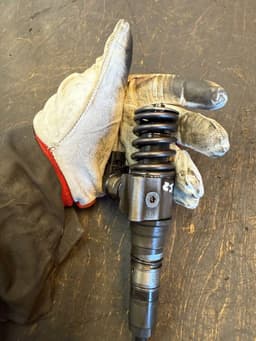 VW 03G130073S Fuel Injector VW PASSAT B6 (3C) (2005-2010) — thumbnail 6