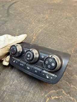 AUDI 8J0820043AQ Heater control panel AUDI TT (8J) (2006-2014) — thumbnail 3