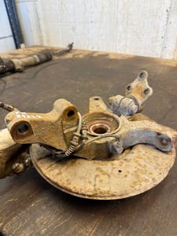 MERCEDES-BENZ A6393301532 A6393301932 Wheel bearing housing front right MERCEDES-BENZ VITO / VIANO (W639) (2003-2014) — thumbnail 4