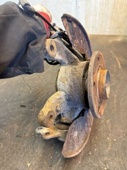 MERCEDES-BENZ A6393301532 A6393301932 Wheel bearing housing front right MERCEDES-BENZ VITO / VIANO (W639) (2003-2014) — thumbnail 7