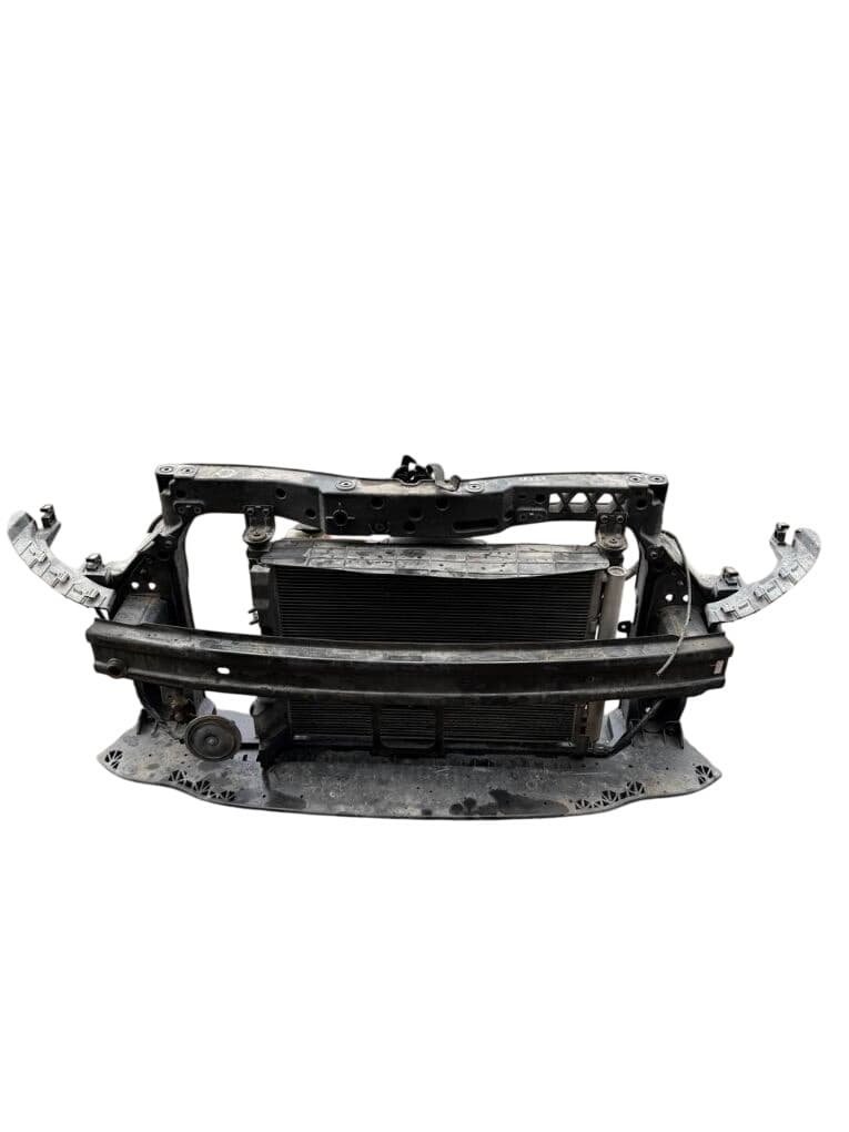 641011J500 865301J500 253100U000 976060U000 253804P650 Front panel HYUNDAI i20 I (PB) (2008-2014)