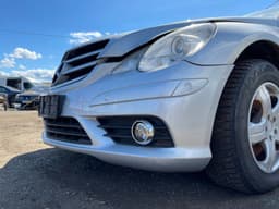 MERCEDES-BENZ 2518851525 Front Bumper MERCEDES-BENZ R-CLASS (W251) (2006-2013) — thumbnail 3