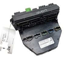 MERCEDES-BENZ F005V01525 F005V01626 Fuse box MERCEDES-BENZ E-CLASS (W212) (2009-2016) — thumbnail 1