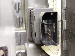 VW 7P1857122 Glove Compartment Compl. VW TOUAREG II (7P) (2010-2018) — thumbnail 4