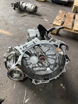 VW MNZ NBZ 0AJ300041L 0AJ300041R 0AJ300041LX Gearbox VW TOURAN (1T3) (2010-2015) — thumbnail 2