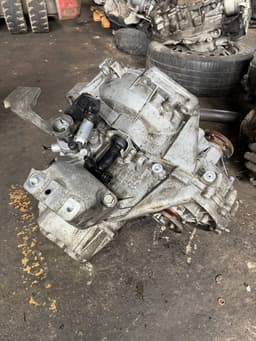 VW MNZ NBZ 0AJ300041L 0AJ300041R 0AJ300041LX Gearbox VW TOURAN (1T3) (2010-2015) — thumbnail 6