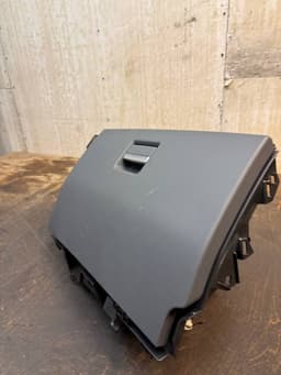 LAND ROVER LR084333 GJ32060T10GA8LAA Glove Compartment Compl. LAND ROVER EVOQUE I (L538) (2011-2018) — thumbnail 3