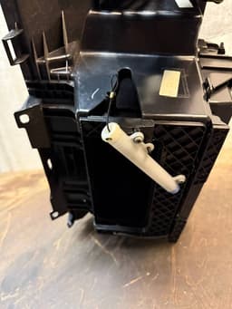 LAND ROVER LR084333 GJ32060T10GA8LAA Glove Compartment Compl. LAND ROVER EVOQUE I (L538) (2011-2018) — thumbnail 7