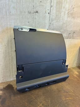 AUDI 8J1857096A Glove Compartment Compl. AUDI TT (8J) (2006-2014) — thumbnail 3