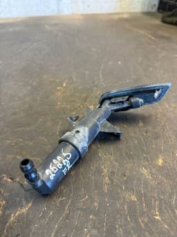 AUDI 0308011046 8J0955102A 8J0807754 Headlight Washer Nozzle Right AUDI TT (8J) (2006-2014) — thumbnail 3