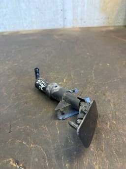 AUDI 0308011046 8J0955102A 8J0807754 Headlight Washer Nozzle Right AUDI TT (8J) (2006-2014) — thumbnail 2